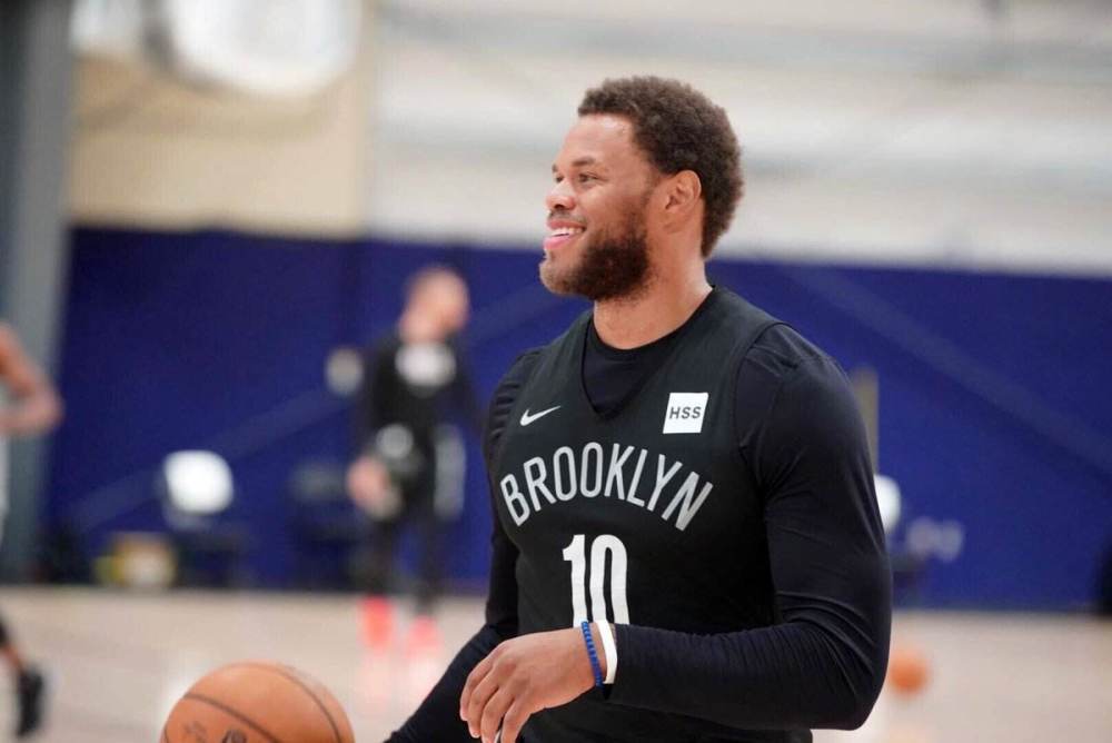 校园足球联 校园足球联